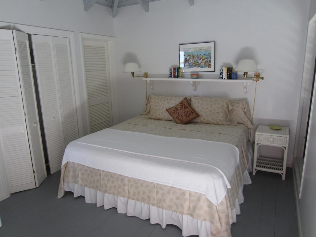 Fort Recovery Villa Suites Hotel Freshwater Pond Стая снимка