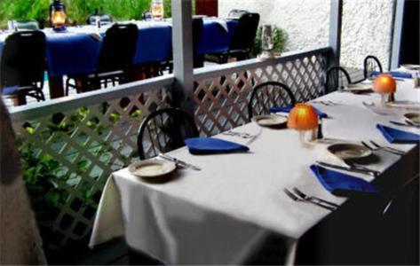 Fort Recovery Villa Suites Hotel Freshwater Pond Екстериор снимка